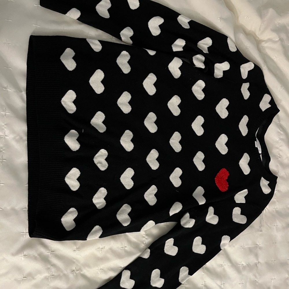 Cute heart sweater